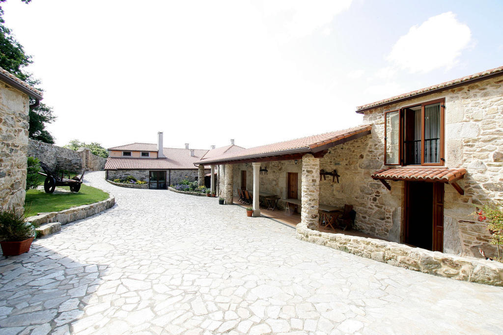 A Pousada Casa Da Botica A Estrada Os Casares Exterior foto